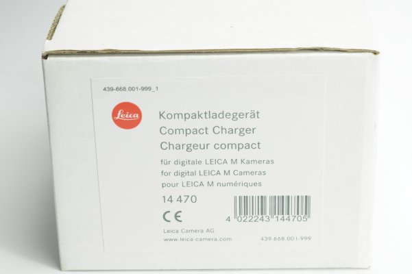 Leica Compact Charger for M8, M8.2 & M9 series cameras 14470